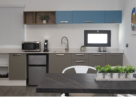 Luxury Apartment Photo 2